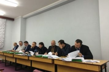 Криворожским депутатам предлагают из городского бюджета погасить долги времен Януковича (ФОТО)