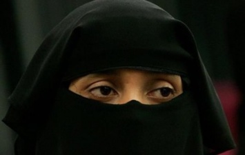 В Британии требуют запретить хиджабы