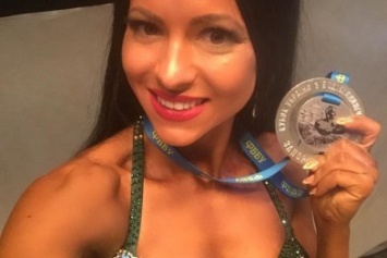 Евгения Самойлова из Бердянска стала призером Кубка Украины по фитнесу