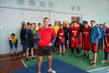 Спортивно-патриотическая игра «Козацький гарт» прошла в Бахмуте