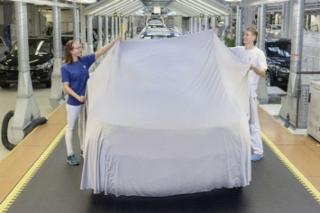 В Германии с конвейера сошел первый Volkswagen Tiguan нового поколения