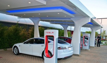 Tesla запатентовала зарядные станции с охлаждением