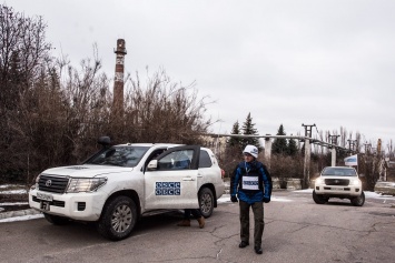 Патруль ОБСЕ стал свидетелем взрыва возле блокпоста боевиков "ЛНР"