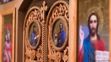 Прокуратура проверяет видео с акробатами в калужской церкви
