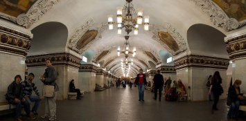 В московском метро можно оплатить проезд с помощью смартфона