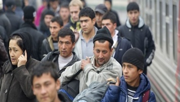 Австрия и Германия согласились принять часть беженцев из Венгрии