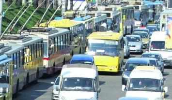 До конца года в Киеве станет больше общественного транспорта