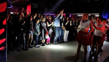 Четверо конкурсантов Евровидения споют сегодня на вечеринке в Евроклубе