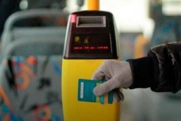 С сегодняшнего дня вступил в силу Закон об электронном билете в пассажирском транспорте