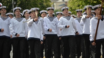 В "Артеке" собрались 300 юных моряков из 30 регионов России