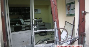 Появилось видео последствий ночного взрыва банка в Николаеве