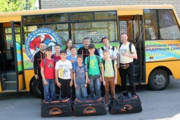 Самбисты Покровска и Мирнограда успешно выступили на чемпионате Донецкой области