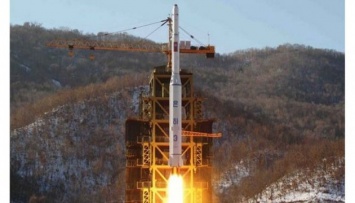 В США пытаются определить, какой ракетой стреляли из КНДР