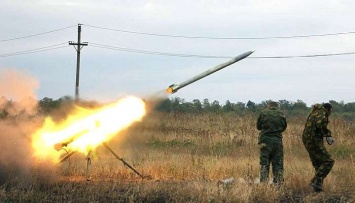 ИС: боевики ОРДЛО активно применят артиллерию и танки