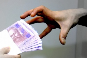 Полтавские мошенники расплачиваются фальшивыми долларами
