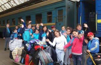 Особые дети Луганщины отправились в Карпаты