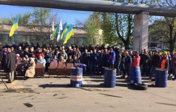 Конфликт в Николаевском морпорту. Протестующих попытались обвинить в подкупе