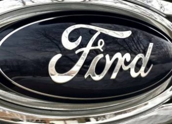 Ford может объявить о сокращении глобального штата сотрудников на 10%