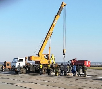 Аэропорт Днепропетровск отремонтировал взлетно-посадочную полосу