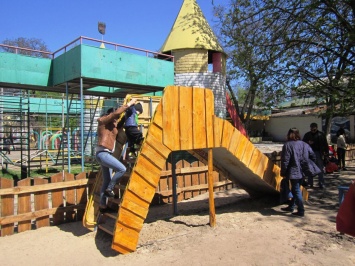 «Сказочная страна» в детском парке разрастается
