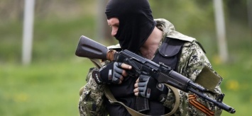 "Разведчиков" "ДНР" учат российские военные, - данные "Информационного сопротивления"