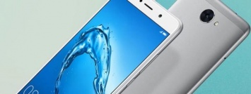 Huawei официально представила бюджетный смартфон Y7