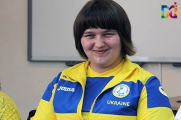 19-летняя девушка из Запорожской области установила три мировых рекорда