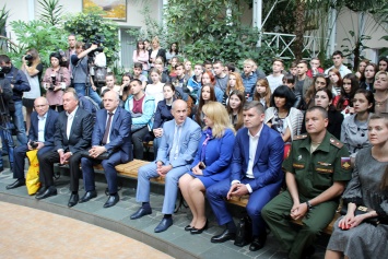 Госкомрегистр приглашает на работу выпускников крымских вузов и молодых специалистов