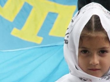 Порошенко: Россия терроризирует крымских татар