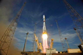 Во Французской Гвиане запустили ракету-носитель "Союз-СТ-А"