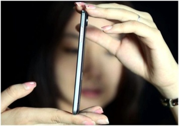 Представлен новый смартфон Oppo А77 для девушек