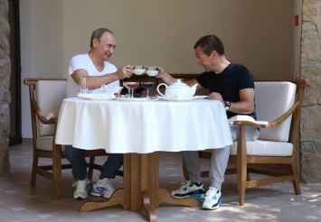 Соцсети высмеяли многомиллиардный бонус для повара Путина (фото)
