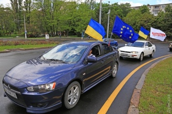 В Одессе состоялся автопробег, посвященный Дню Европы