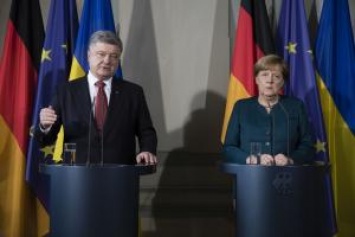 Встреча Порошенко и Меркель: Нужно вернуть минский процесс в конструктивное русло