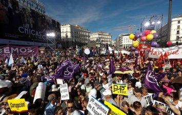 В Мадриде демонстранты требуют отставки премьера