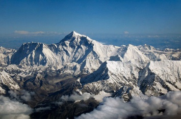 Альпинист рассказал об обрушении части Эвереста