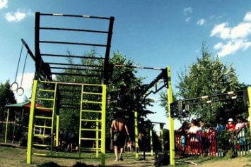 В полтавском парке афганцев оборудуют спортивно-игровую зону