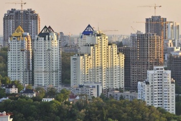 Эксперт: Недвижимость в Киеве потенциально выгоднее пригородной