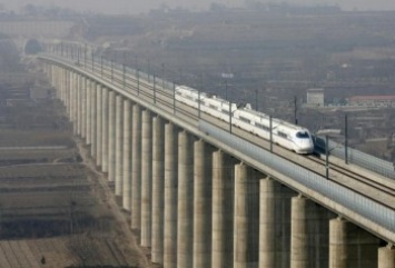 В пригороде Пекина построят высокоскоростную железную дорогу