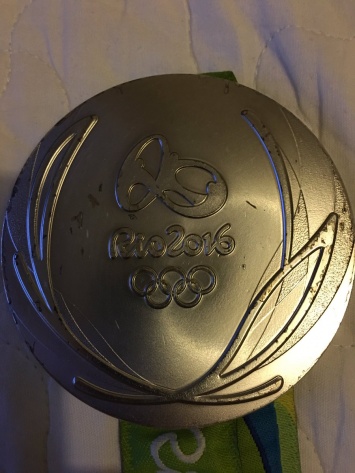 Ирландские призеры Олимпийских игр вернули в Бразилию ржавые медали