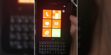 В сеть попали фото невышедшей Nokia с физической клавиатурой