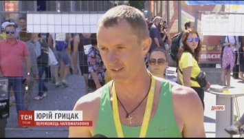 Спортсмен из Николаева стал победителем благотворительного полумарафона в Днепре