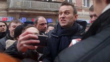 Навальный выведет толпу на улицы - а дальше подключатся другие кукловоды
