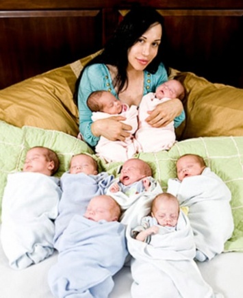 Помните женщину, которая в 2009 году родила восьмерняшек? Вот как выглядят ее дети сегодня!