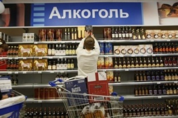 Симферопольский магазин заплатит 1 млн. руб за торговлю алкоголем без лицензии