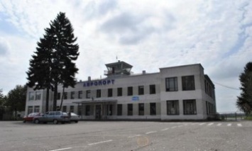 В аэропорту Тернополя планируют удлинить взлетную полосу