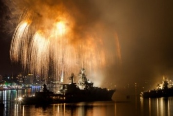 В Правительстве Севастополя планировали праздничные мероприятия к Дню России и Дню города