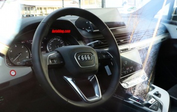 Audi Q8 показала свой салон: меньше кнопок, больше экранов