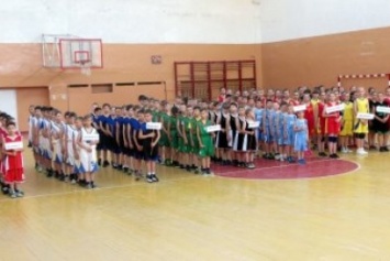 В Краматорске проходят областные соревнования по баскетболу на призы Виктории Буринок