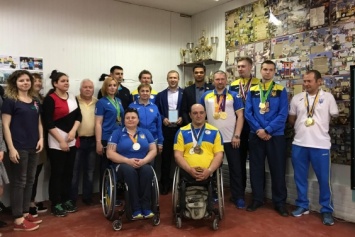 Виктор Баранский и Виталий Саутенков поддержали паралимпийцев и помогли провести реконструкцию тира для пулевой стрельбы